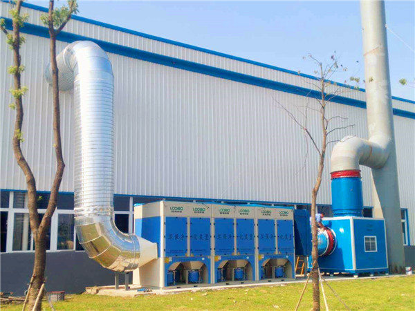路博環(huán)保焊煙凈化器_環(huán)評(píng)認(rèn)證_焊接車間焊煙粉塵治理