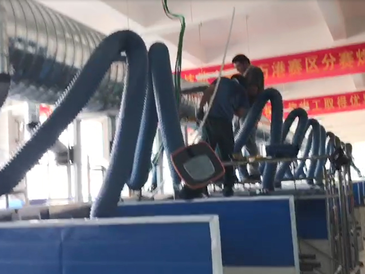 集中式焊煙除塵系統(tǒng)施工中-黃石某學(xué)校項(xiàng)目