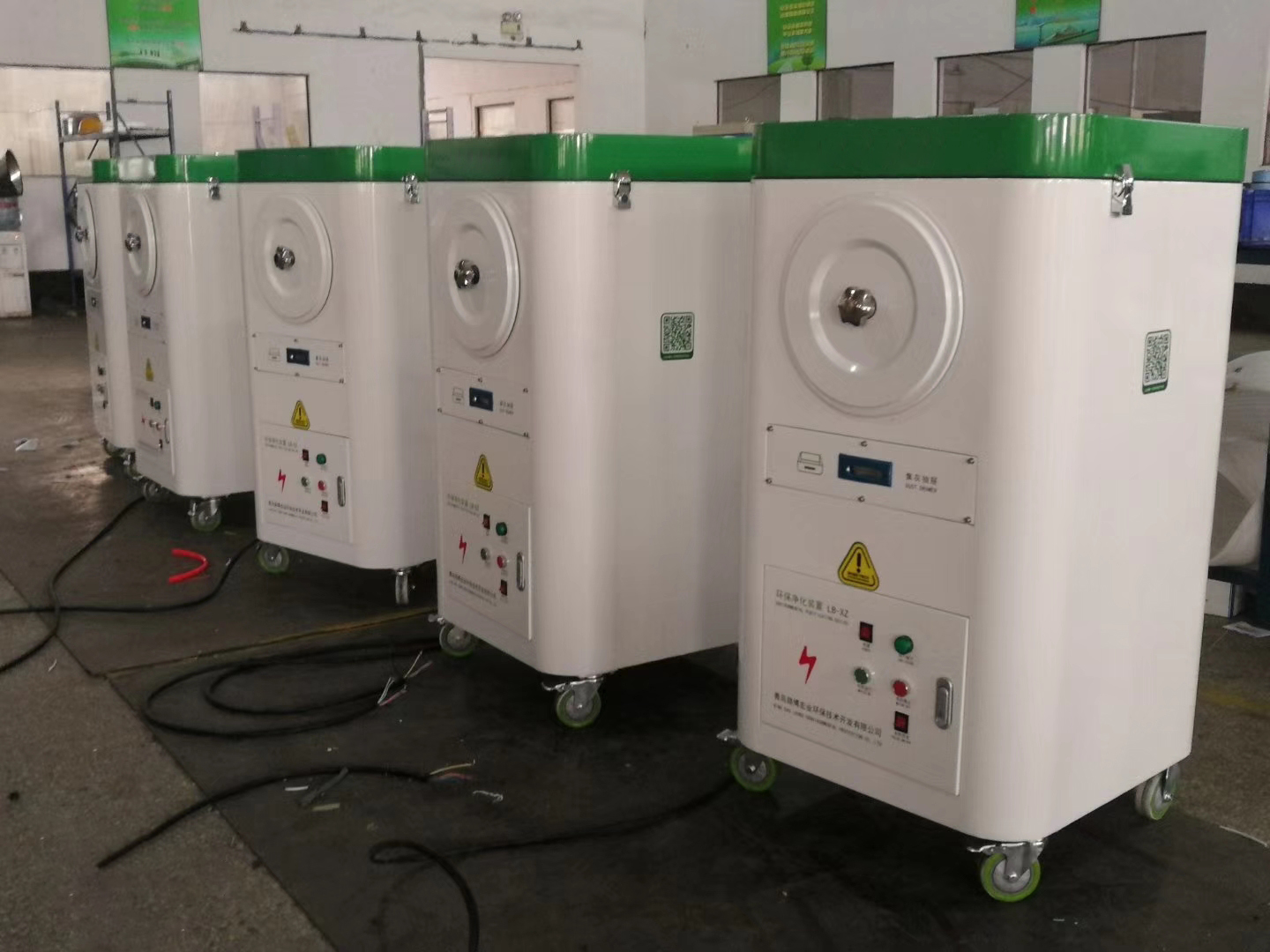 焊接煙塵難處理？那是你沒選對，移動式煙塵凈化器讓你刮目相看