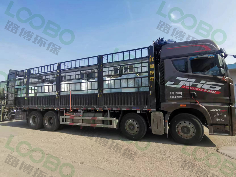 編號(hào)LB-XZ移動(dòng)式焊接煙塵凈化器，裝車啟程，發(fā)往江蘇