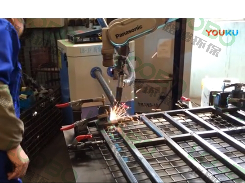 焊接機(jī)器人除塵設(shè)備，智慧之選，高負(fù)壓焊煙凈化器