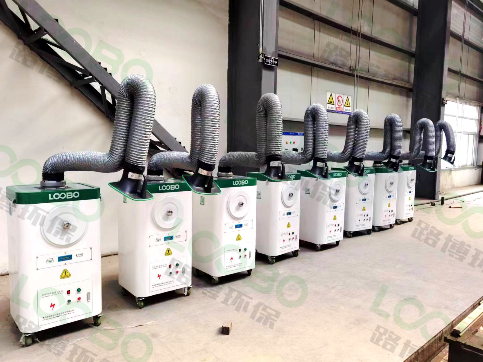 移動(dòng)式焊煙凈化器，快速凈化煙塵，讓焊接作業(yè)更安心！ (2).jpg