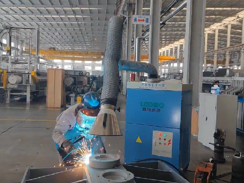 選購(gòu)須知：全面了解焊煙凈化器使用注意事項(xiàng)，助您挑選合適的焊煙凈化器