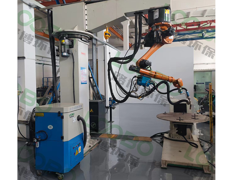 機器人焊接除塵的必要性，構(gòu)建智能制造的重要環(huán)節(jié)